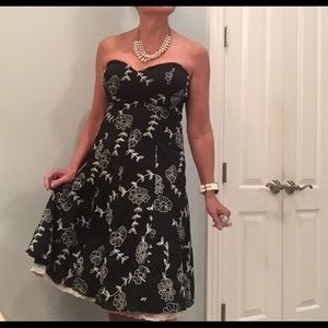 White House/Black Market strapless dress